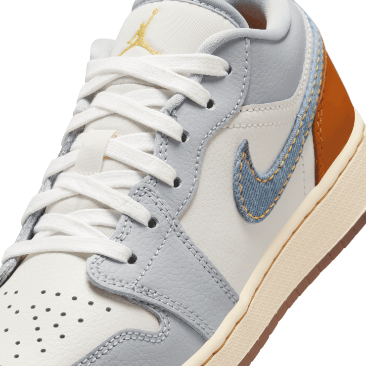 Jordan 1 Low SE GS 'Sashiko' Angle 4