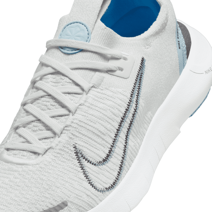 Nike Free RN NN Road Angle 2