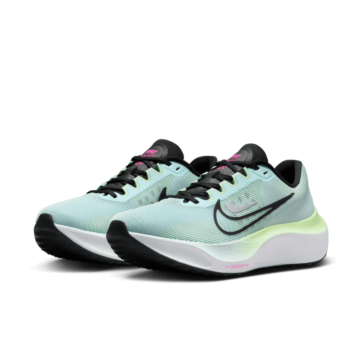 Nike Zoom Fly 5 Road Angle 1