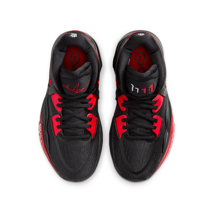 Nike Kyrie Infinity 'Bred' (GS) Angle 1