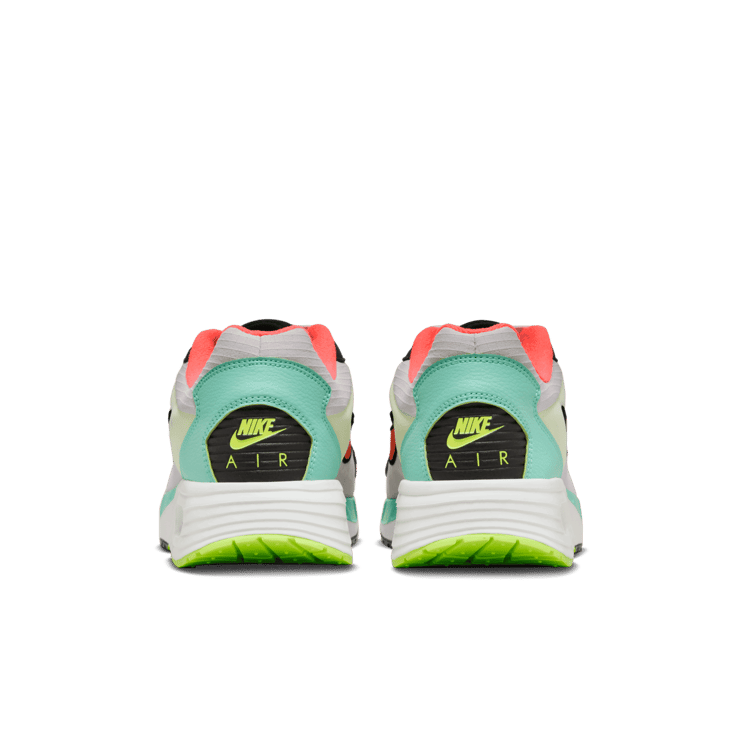 Nike Air Max Solo Angle 3