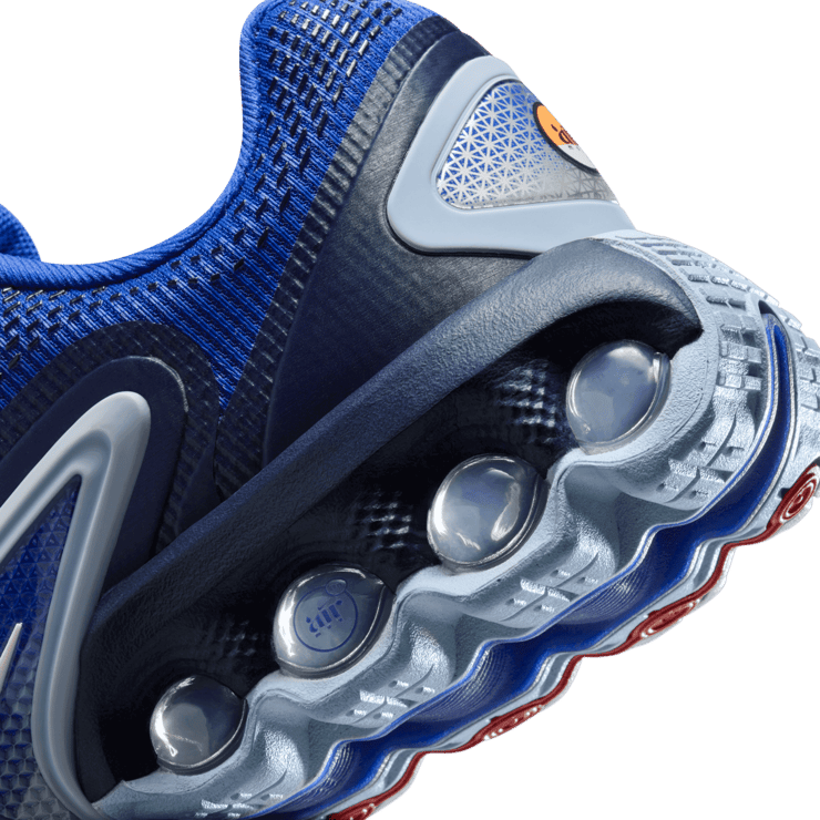 Nike Air Max DN Hyper Blue (GS) Angle 5
