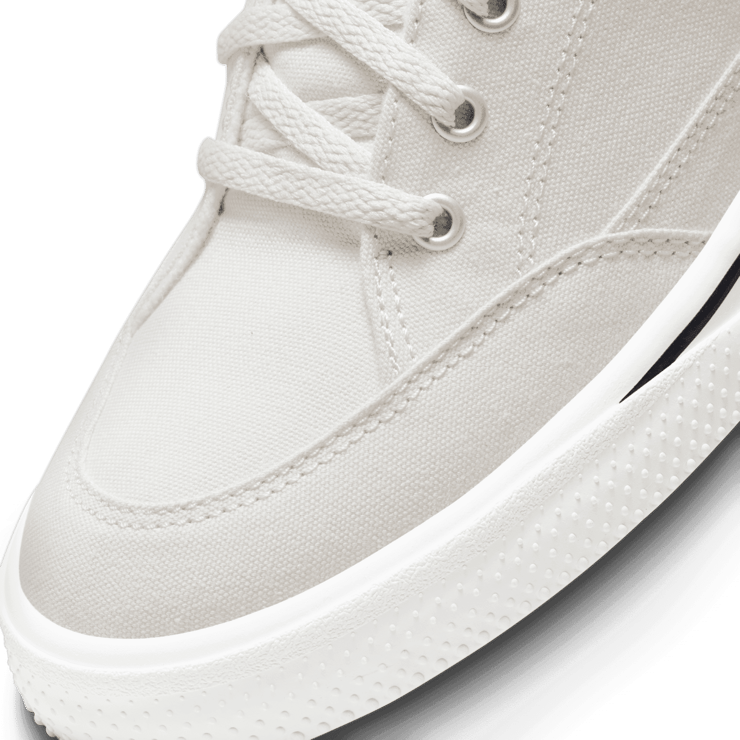 Nike Retro GTS 'Light Bone' Angle 3