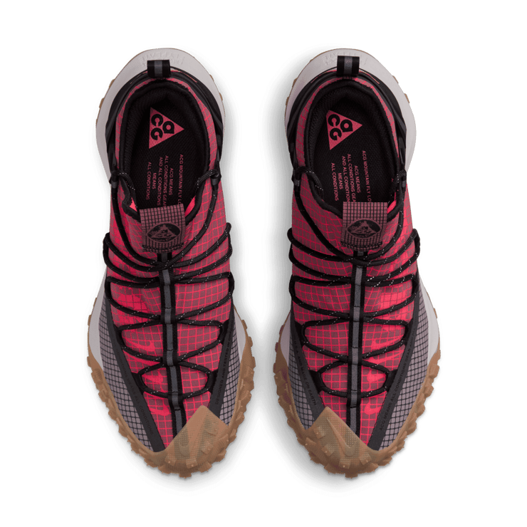 Nike ACG Mountain Fly Low 'Flash Crimson' Angle 1