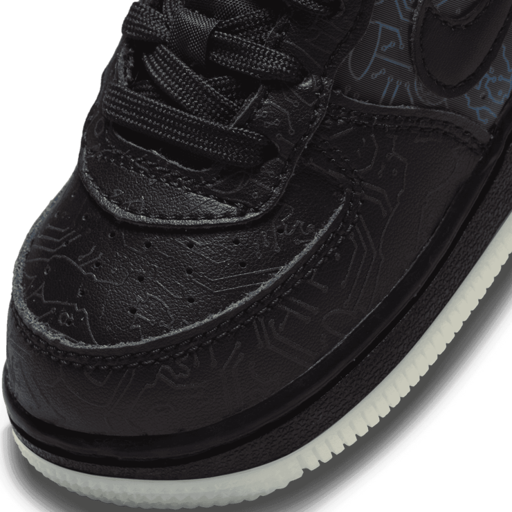 Nike Space Jam x Air Force 1 '07 'Computer Chip' (TD) Angle 4