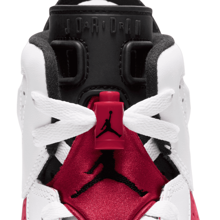 Air Jordan 6 Retro  'Carmine' 2021 (GS) Angle 6