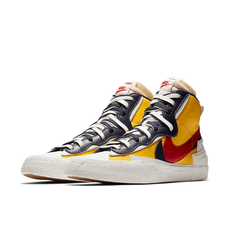 Nike sacai x Blazer Mid 'Maize Navy' Angle 2