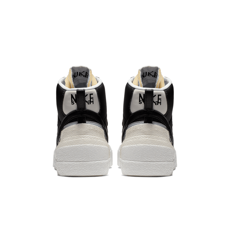 Nike sacai x Blazer Mid 'Black Grey' Angle 3