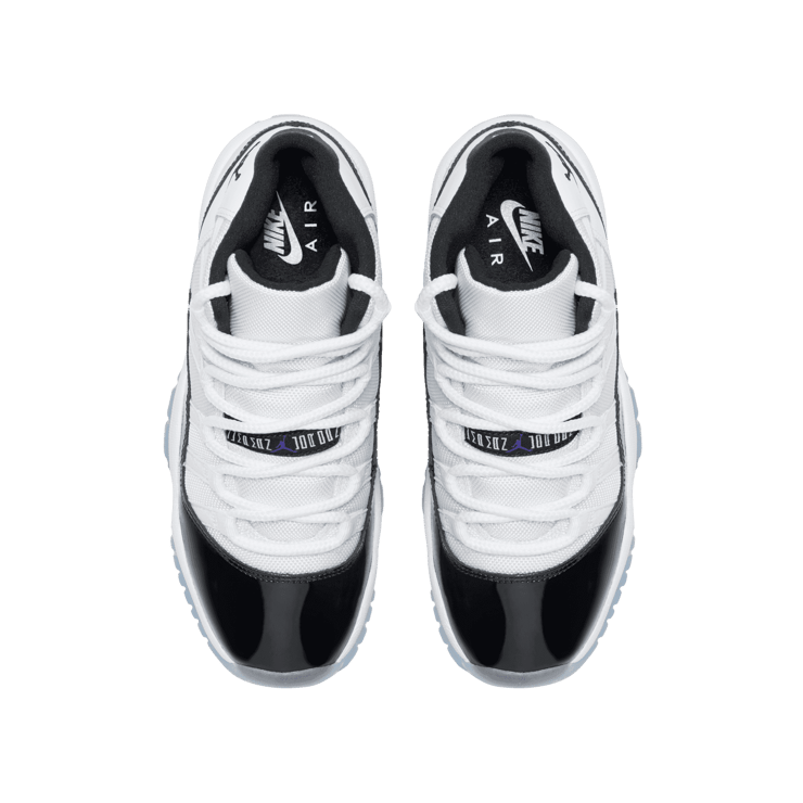 Air Jordan 11 Retro  'Concord' 2018 (GS) Angle 1