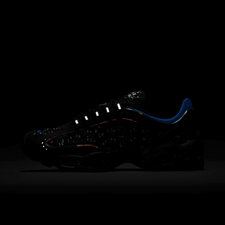 Nike Supreme x Air Max Tailwind 4 'Black Cobalt' Angle 6