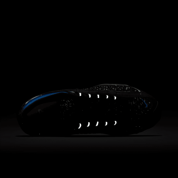 Nike Supreme x Air Max Tailwind 4 'Black Cobalt' Angle 4