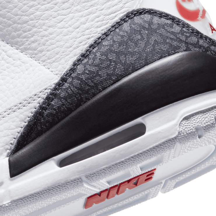 Jordan 3 Retro SE Fire Red Denim (2020) Angle 5