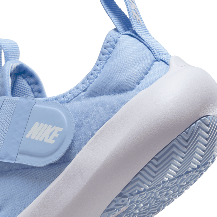 Nike Flex Advance (PS) Angle 6