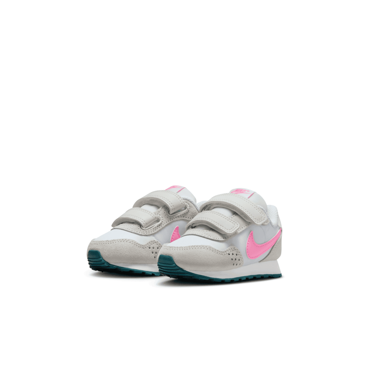 Nike MD Valiant 'White Pink Spell' (TD) Angle 3