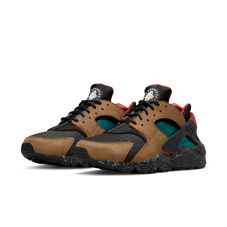 Nike Air Huarache Mowabb Light British Tan Geode Green Angle 2