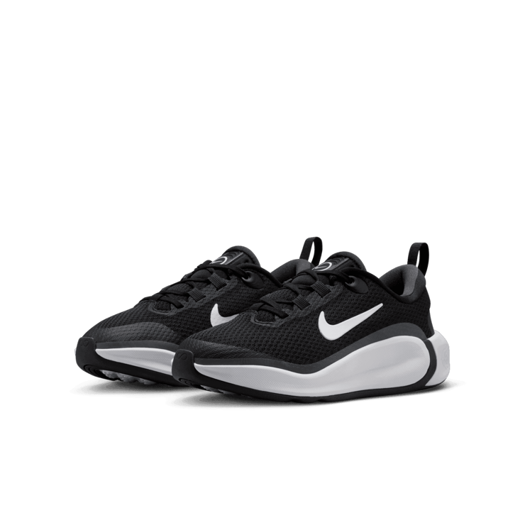 Nike Infinity Flow 'Black White' (GS) Angle 2