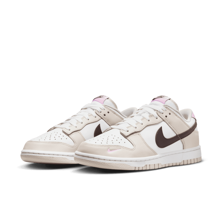 Nike Dunk Low Neapolitan (W) Angle 3