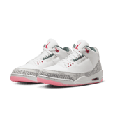 Jordan 3 Retro Wings (2024) Angle 2