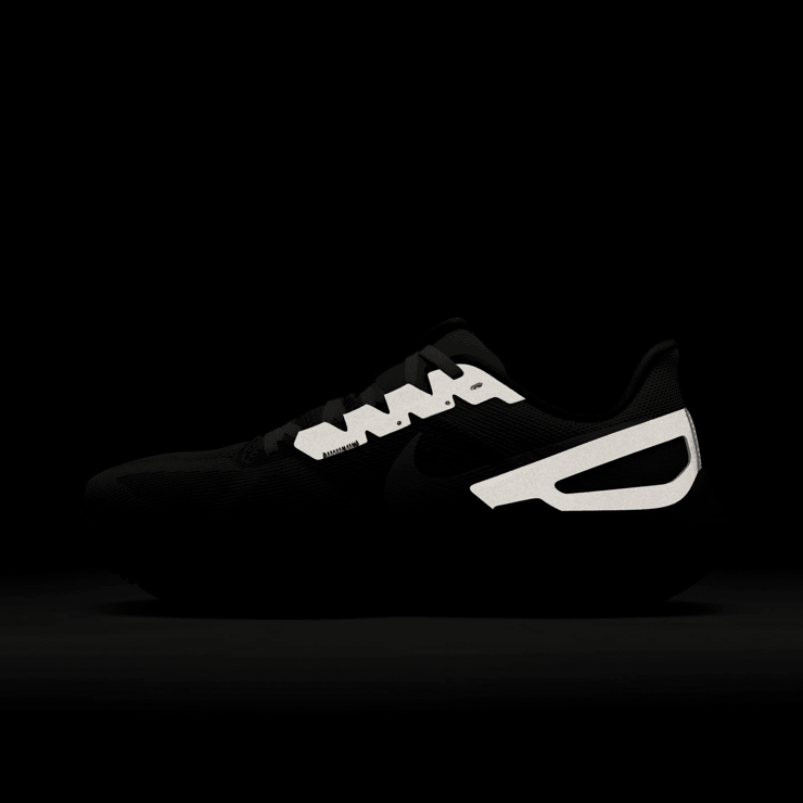 Nike Structure 25 Premium Road Angle 8