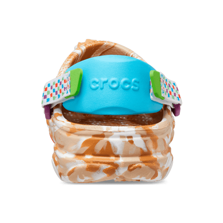 Crocs Classic Clog Cinnamon Toast Crunch (GS) Angle 4