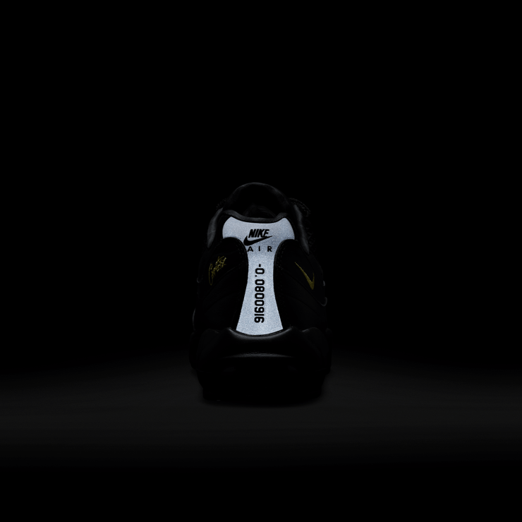 Nike Air Max 95 Corteiz Honey Blacks Angle 0