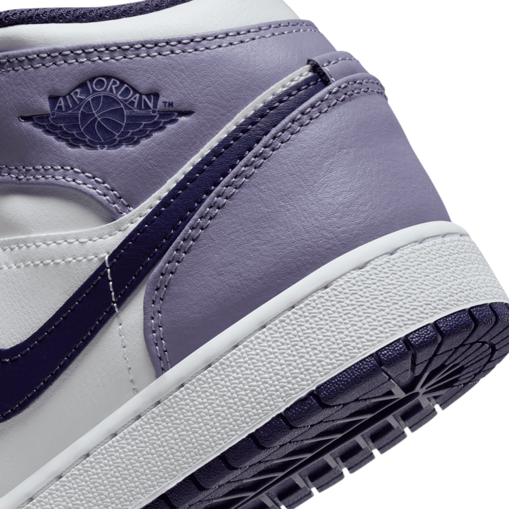 Air Jordan 1 Mid 'Sky J Purple' (GS) Angle 6