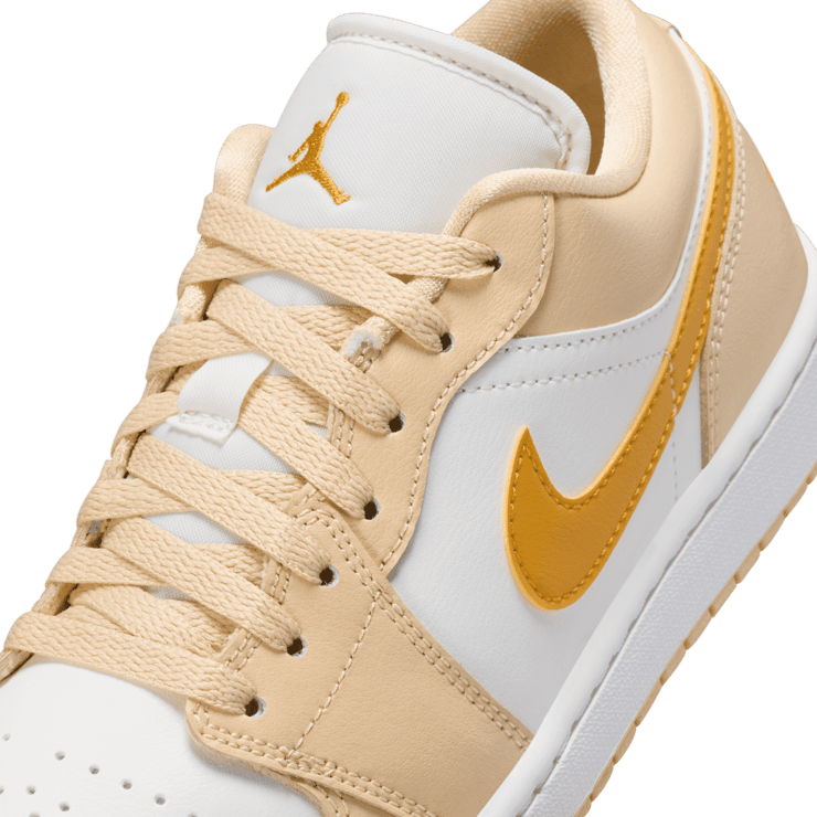 Air Jordan 1 Low 'Team Gold' (W) Angle 4