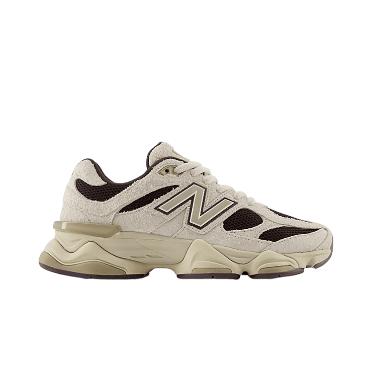 New Balance 9060 Sydney McLaughlin-Levrone Angle 3
