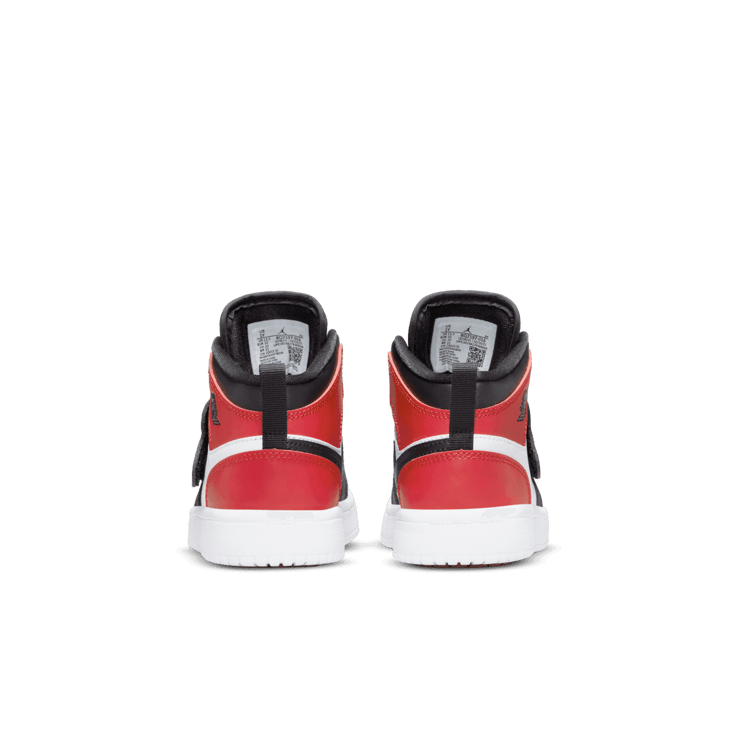 Sky Jordan 1 'Bred Toe' (PS) Angle 3