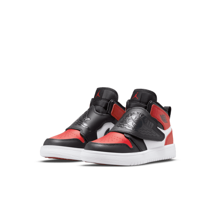 Sky Jordan 1 'Bred Toe' (PS) Angle 2