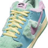 Nike SB Dunk Low Verdy Visty Angle 4