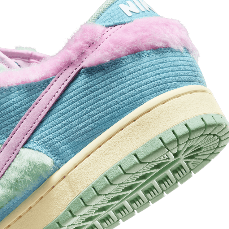 Nike SB Dunk Low Verdy Visty Angle 5