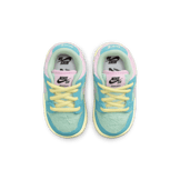 Nike SB Dunk Low Verdy Visty (TD) Angle 7