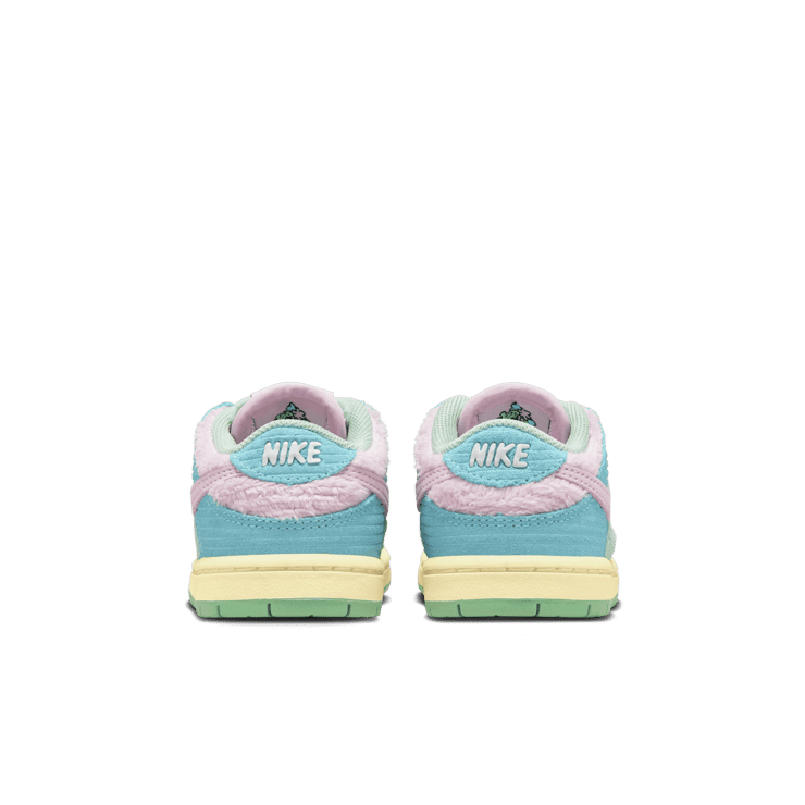 Nike SB Dunk Low Verdy Visty (TD) Angle 1