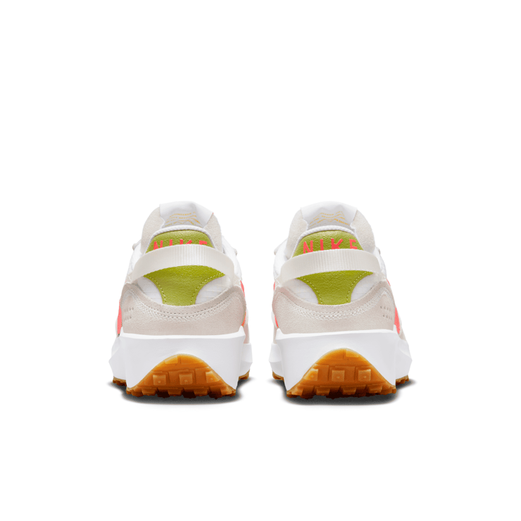 Nike Waffle Debut Angle 4