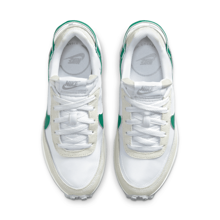 Nike Waffle Debut Angle 2