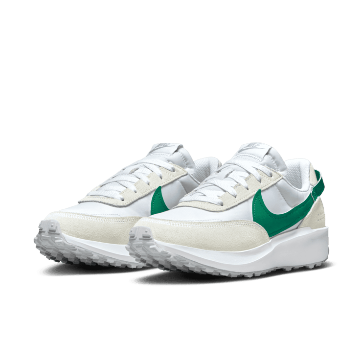 Nike Waffle Debut Angle 3