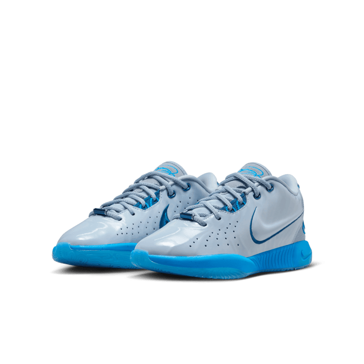 Nike LeBron 21 Diver (GS) Angle 2