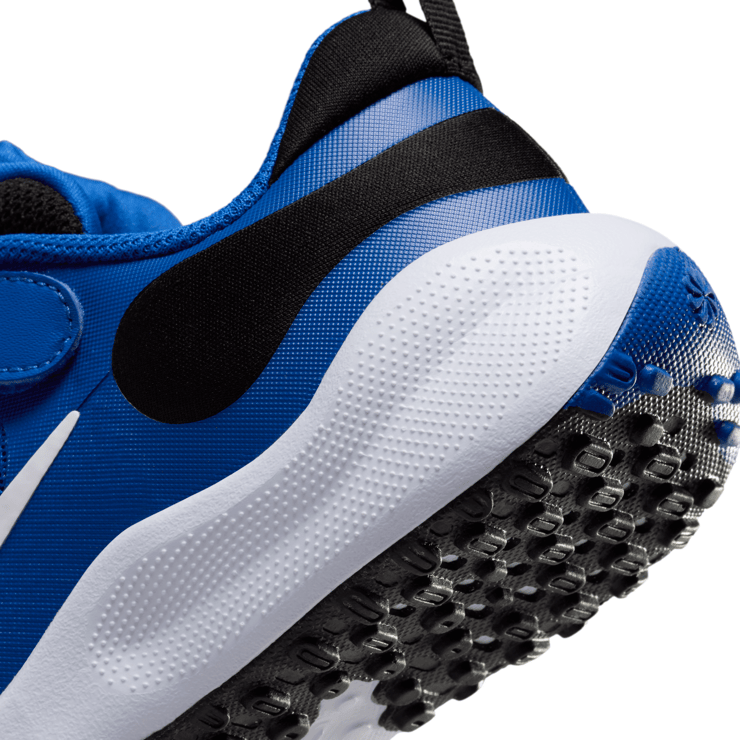 Nike Revolution 7 (PS) Angle 6