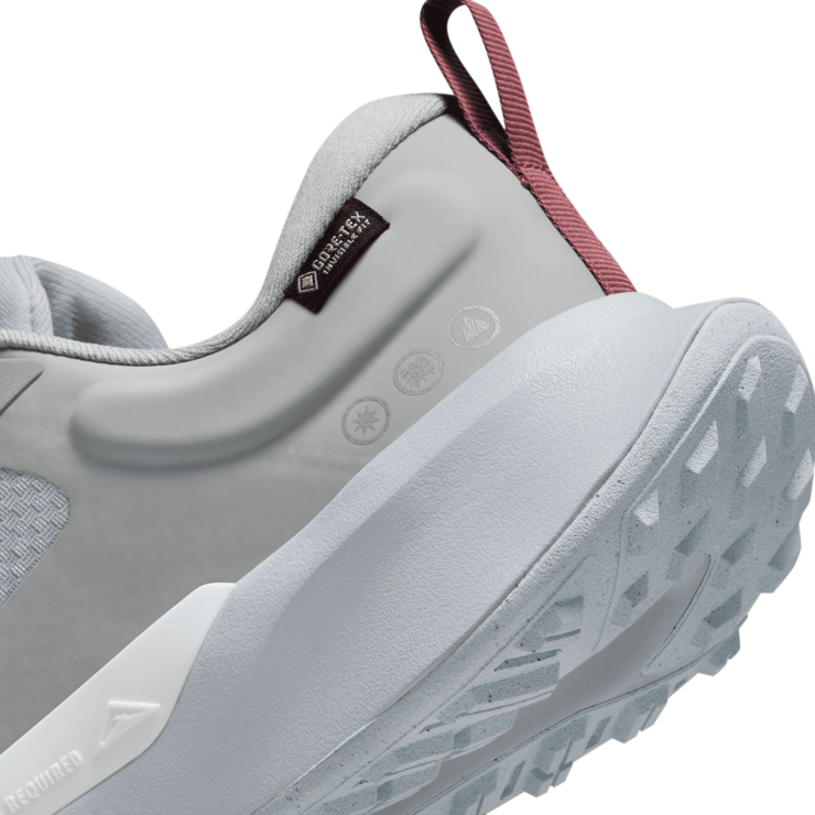 Nike Juniper Trail 2 GORE-TEX 'Light Smoke Grey' (W) Angle 6