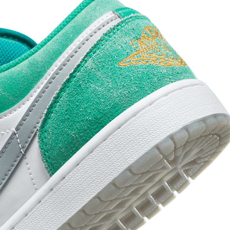 Jordan 1 Low SE New Emerald - DN3705-301 Raffles & Where to Buy Jordan 1 Low SE New Emerald - DN3705-301 Raffles & Where to Buy