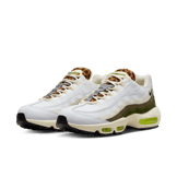 Nike Air Max 95 Leopard Tongue Angle 2