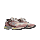 New Balance 991v2 Made in UK Rosewood Angle 2