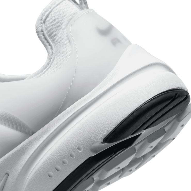 Nike Air Presto 'White Pure Platinum' (W) Angle 6