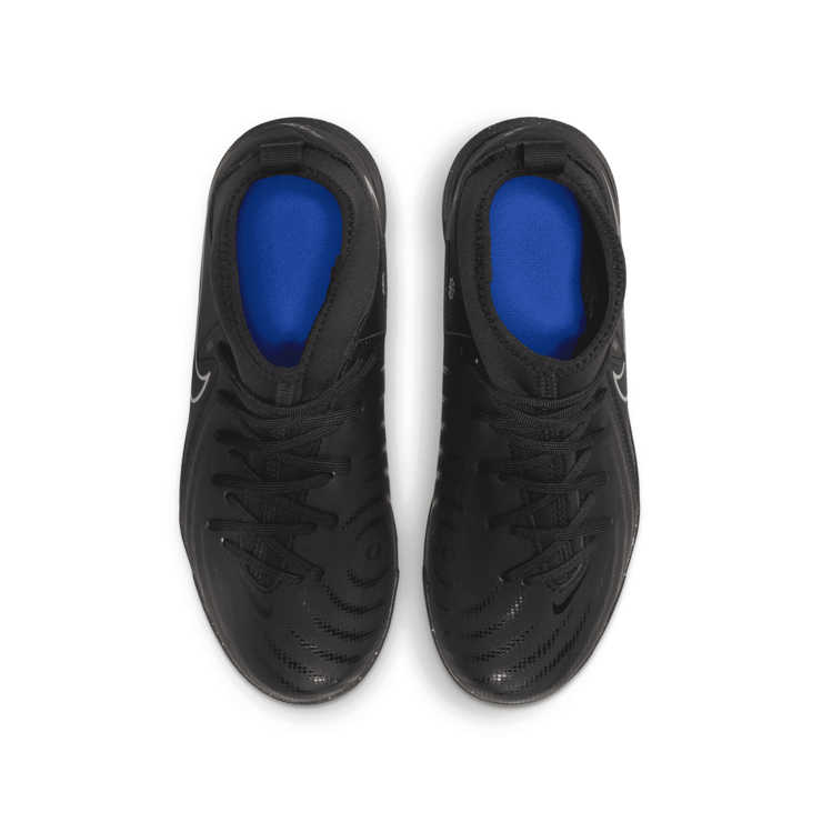 Nike Jr. Phantom Luna 2 Club Little/ TF High-Top Soccer (GS) Angle 2