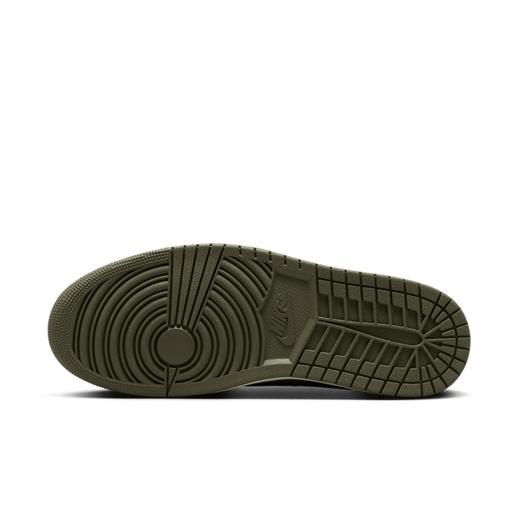 Jordan 1 Retro Low OG SP Travis Scott Medium Olive Angle 0