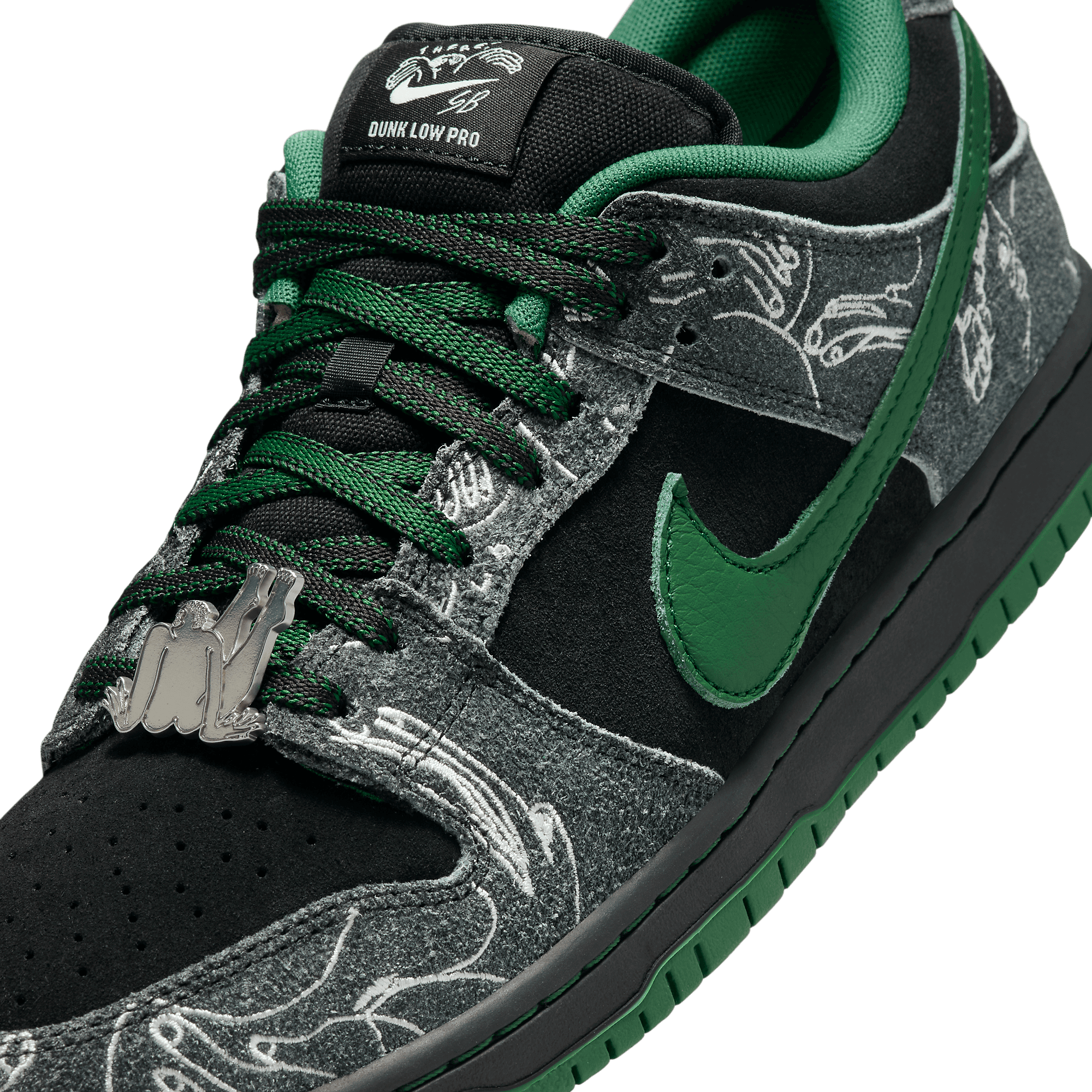 nike sb dunk low pro skate shoe