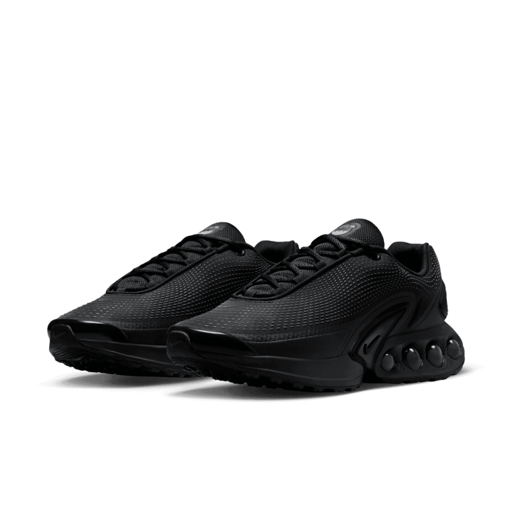 Nike Air Max DN Black Angle 2