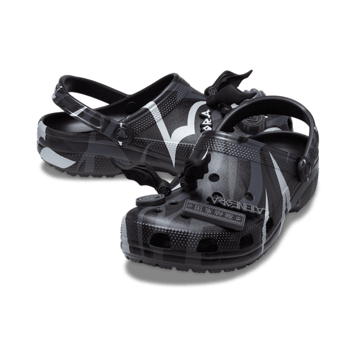 Crocs Classic Clog CLOT Black Angle 0