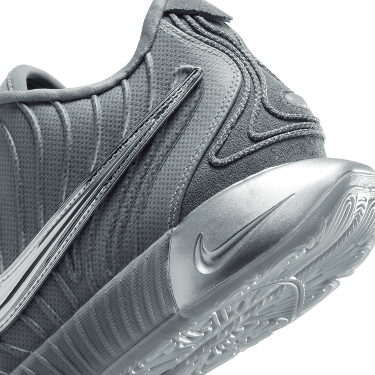 Nike LeBron 21 Resilient Angle 5